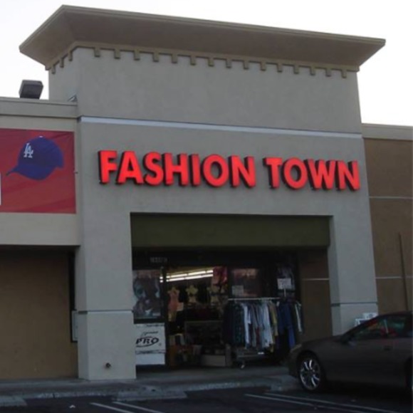 fashion_town